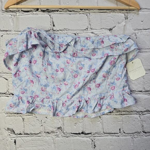 Altar'd State Cassis Light Blue Floral Print Frilly Ruffle Bandeau Crop Top NWT - Picture 2 of 11
